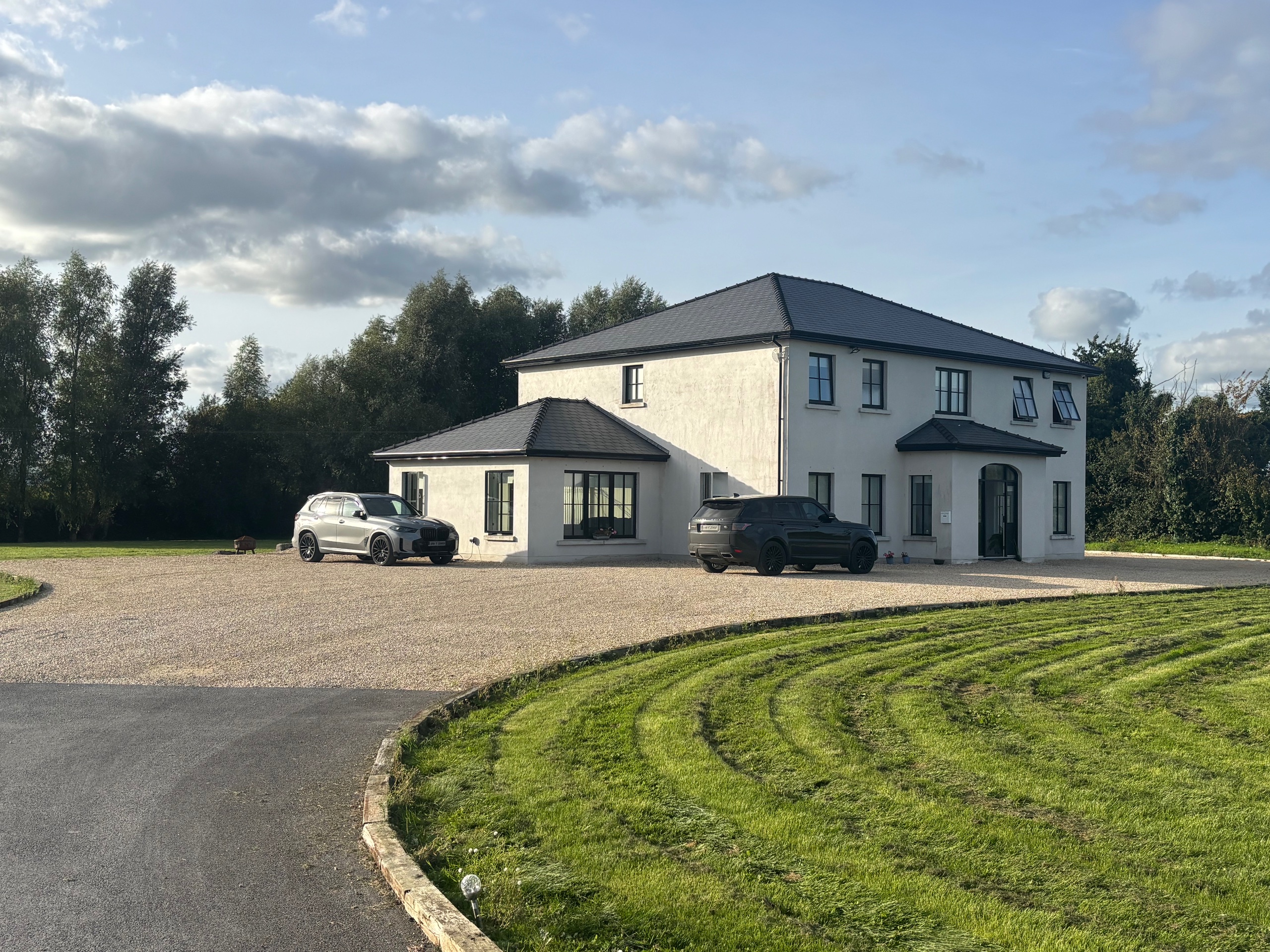Four Bedroom House in Holycross