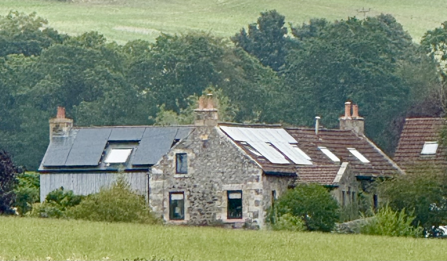 Private 4-Bed Fife Cottage with Hot Tub – Near St Andrews