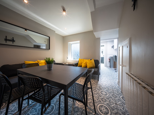 3 Bed Town House – 12 O Donoghues Terrace — photo 3