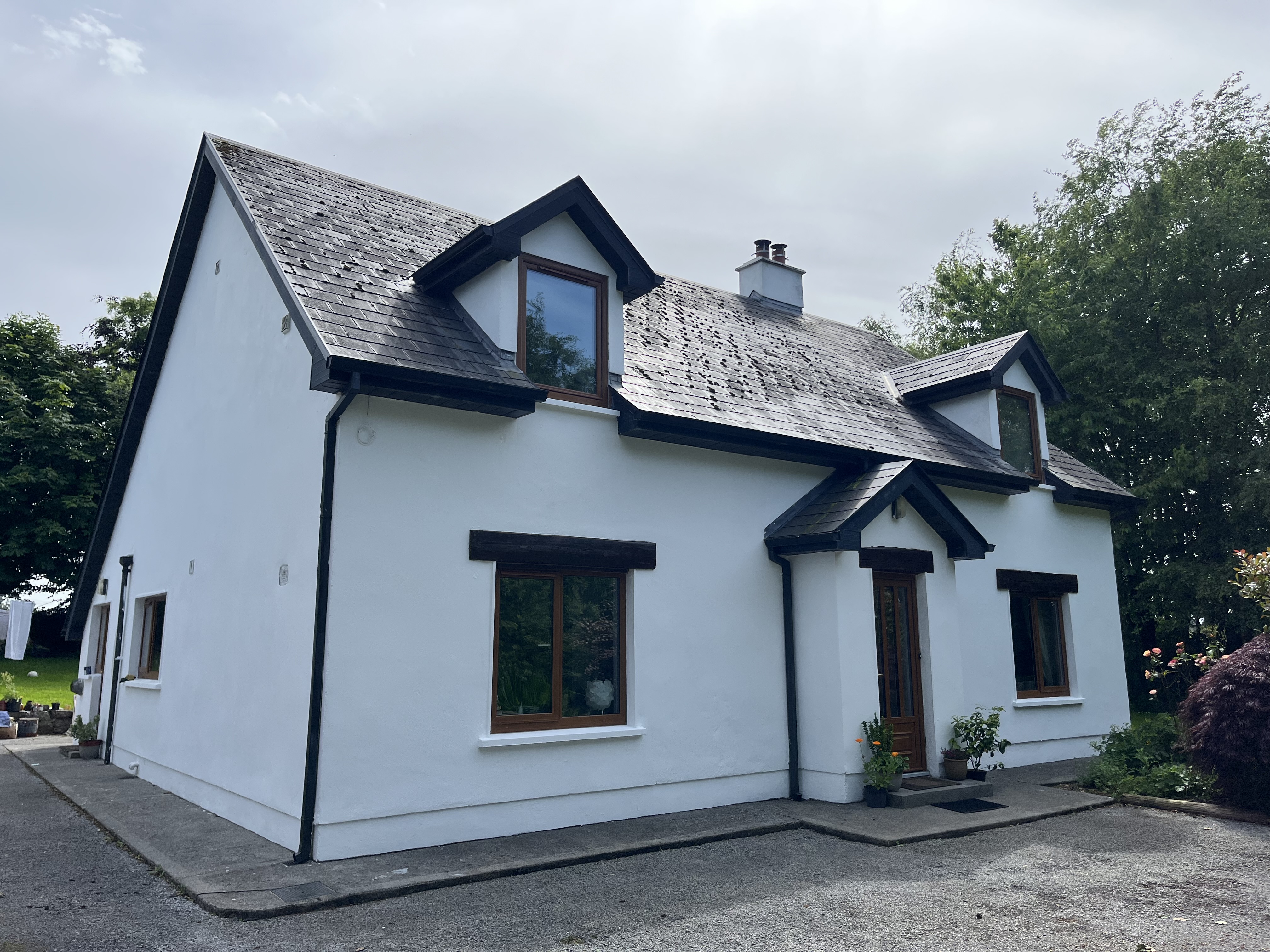 Spacious Country Home Near Galway